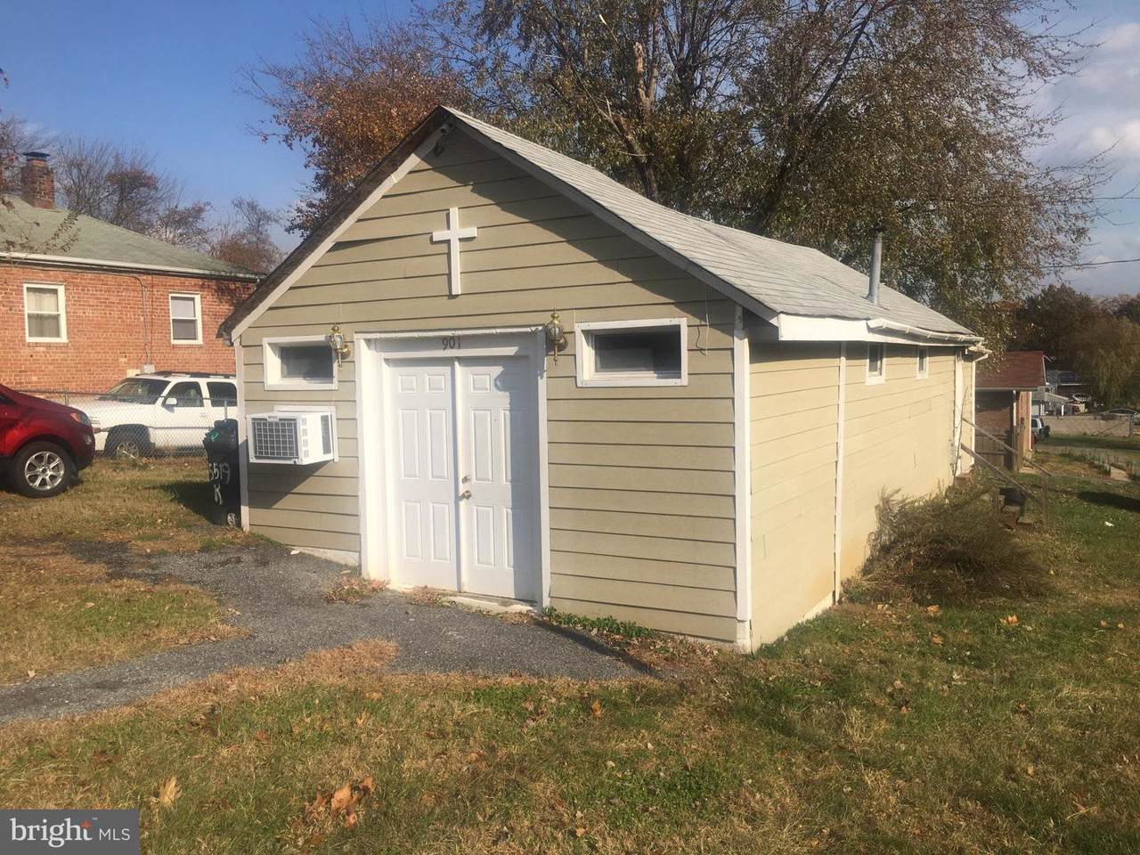 901 Cedar Heights Drive - Photo 1