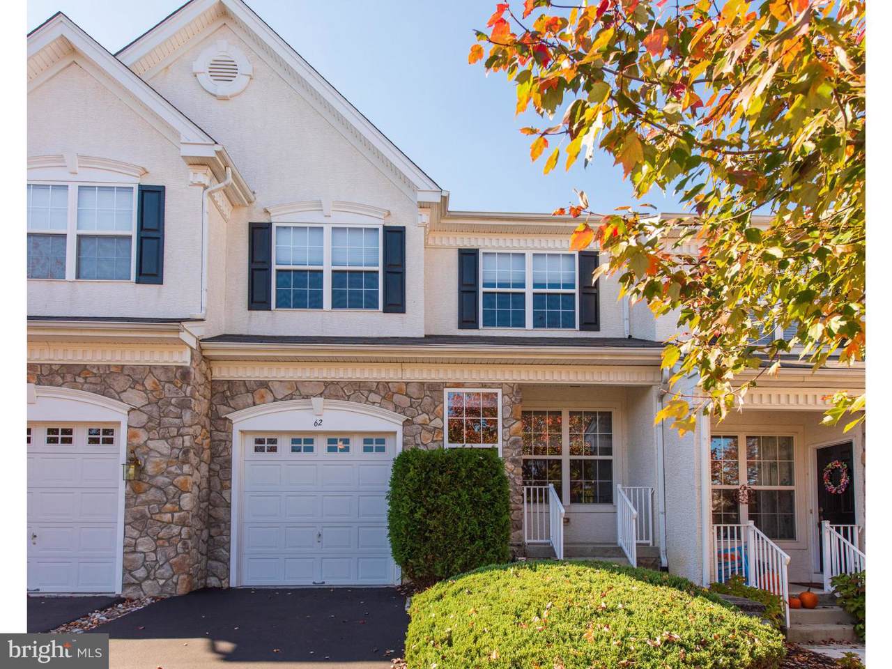 62 Portsmouth Circle - Photo 1