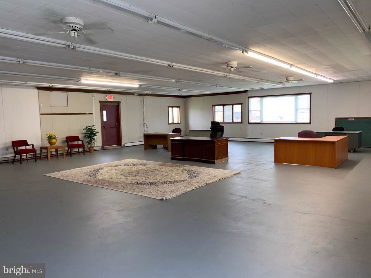 903 Lincoln Highway - Photo 1