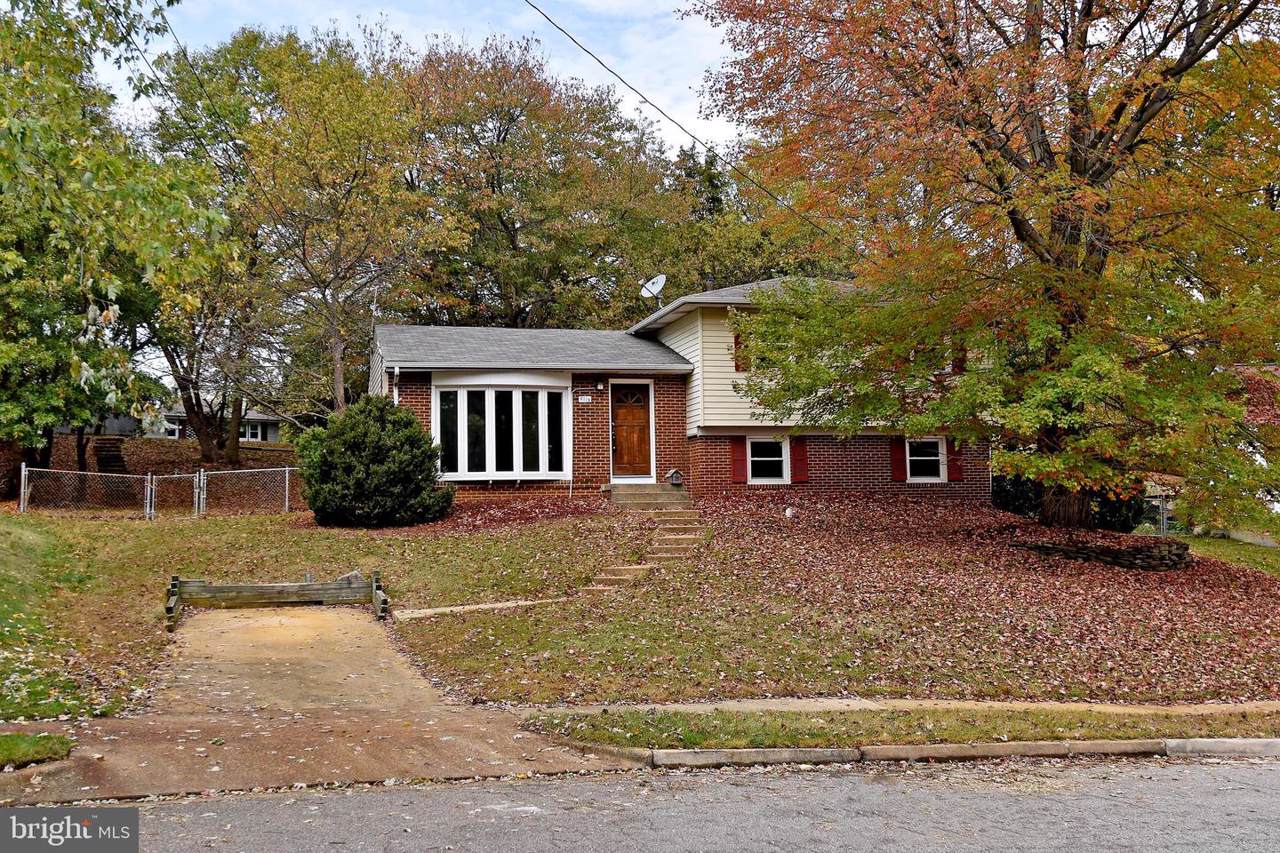 6118 Squire Lane - Photo 1