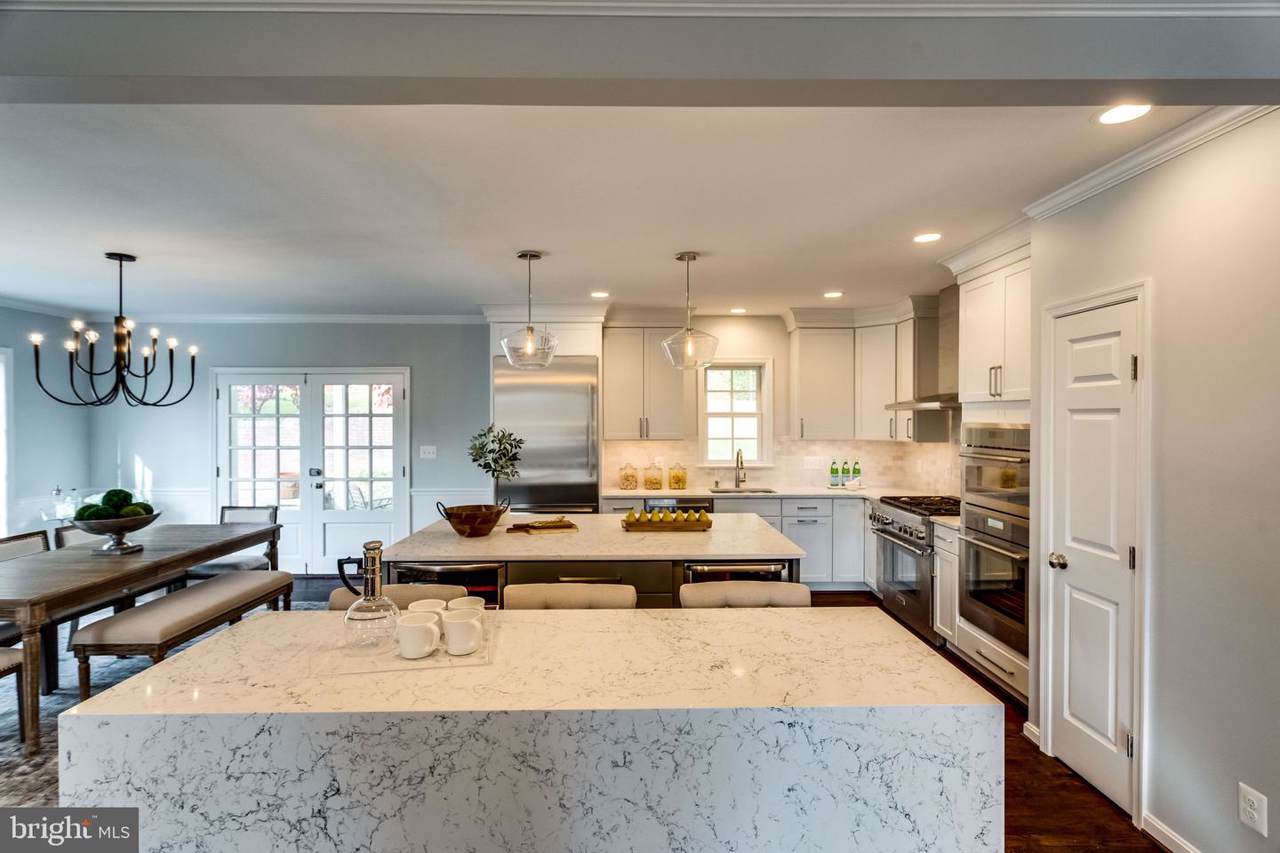 518 Canterbury Lane - Photo 1