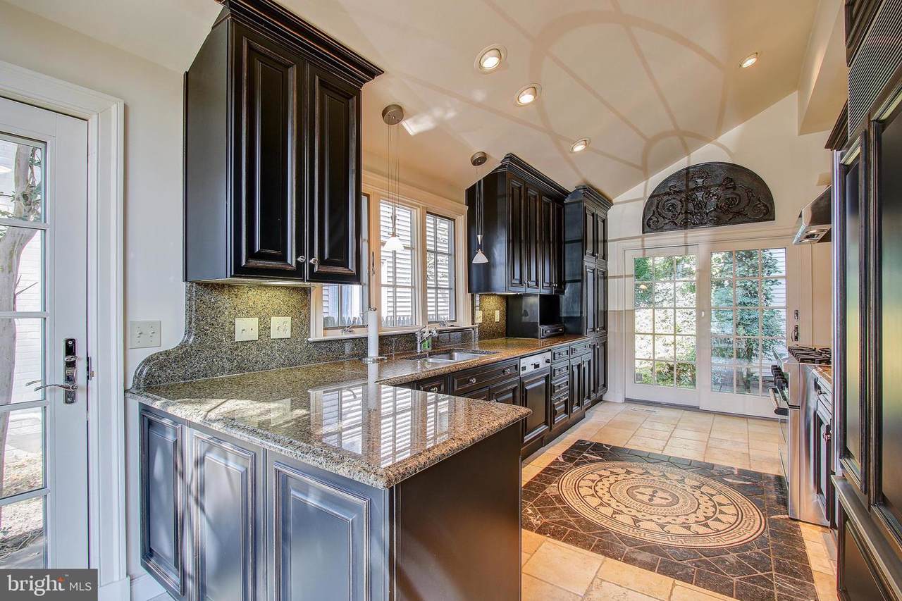 4817 Chevy Chase Boulevard - Photo 1