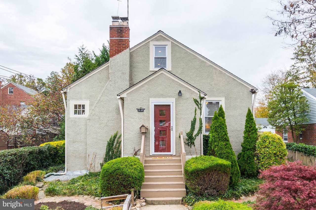 2131 Nottingham Street - Photo 1