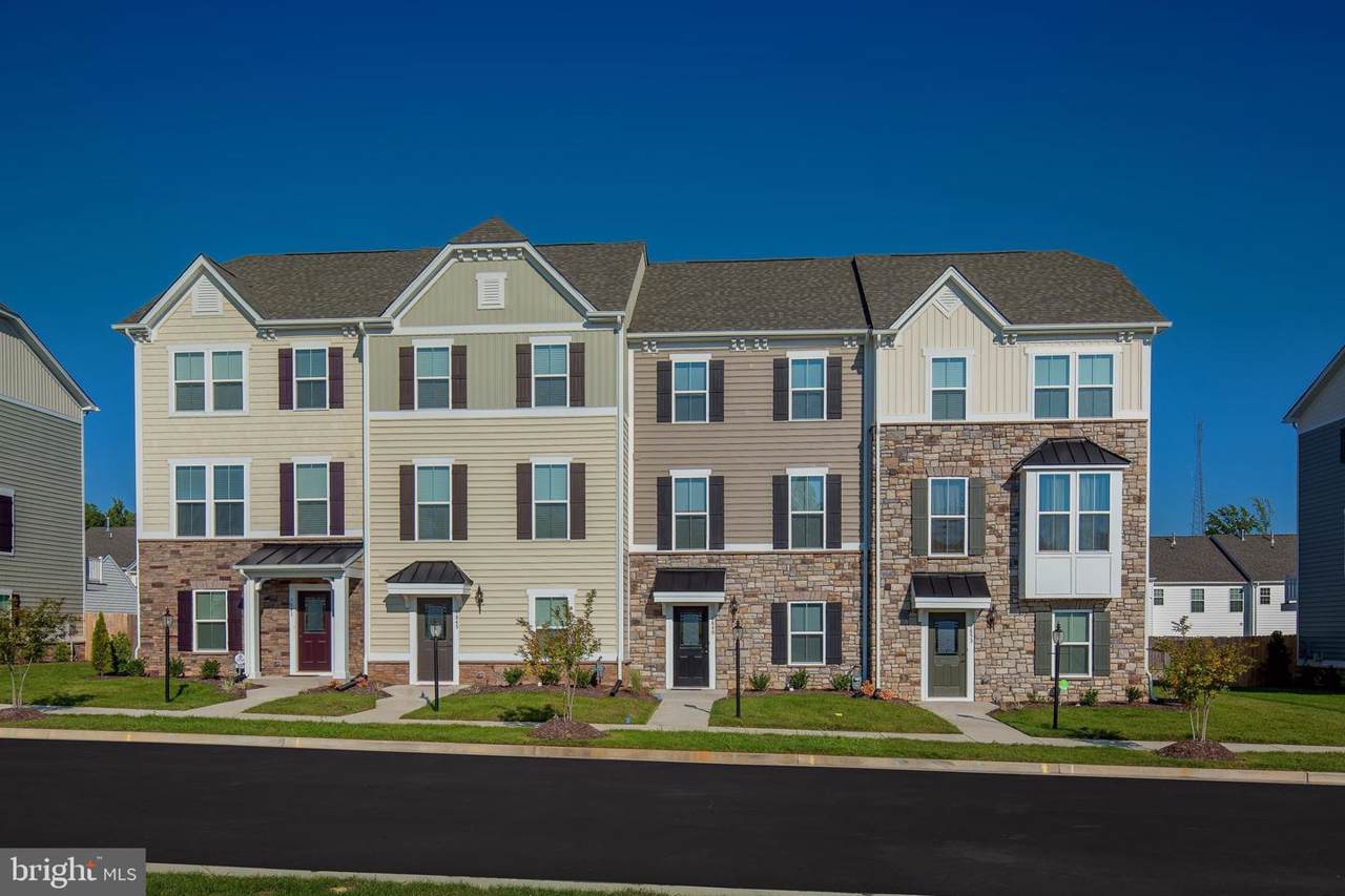 1805 Wind Gate Road - Photo 1