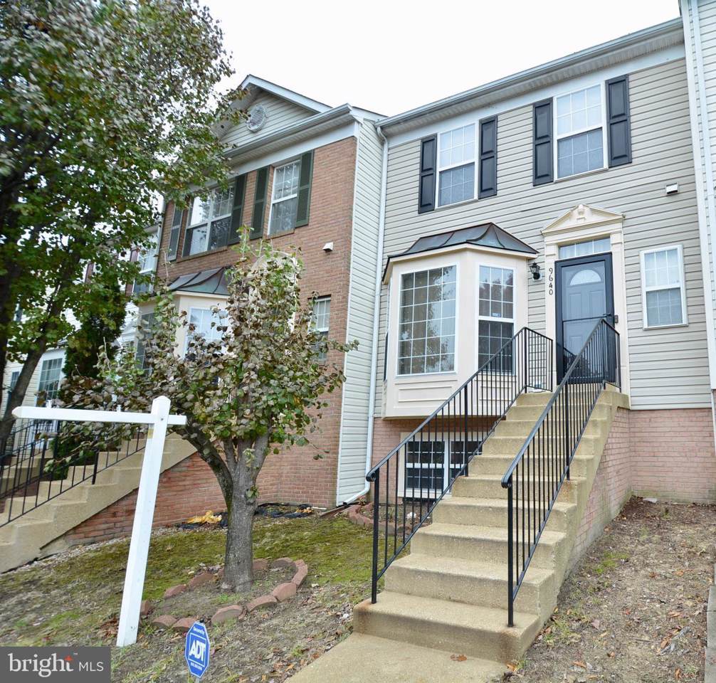 9640 Eaton Woods Place - Photo 1