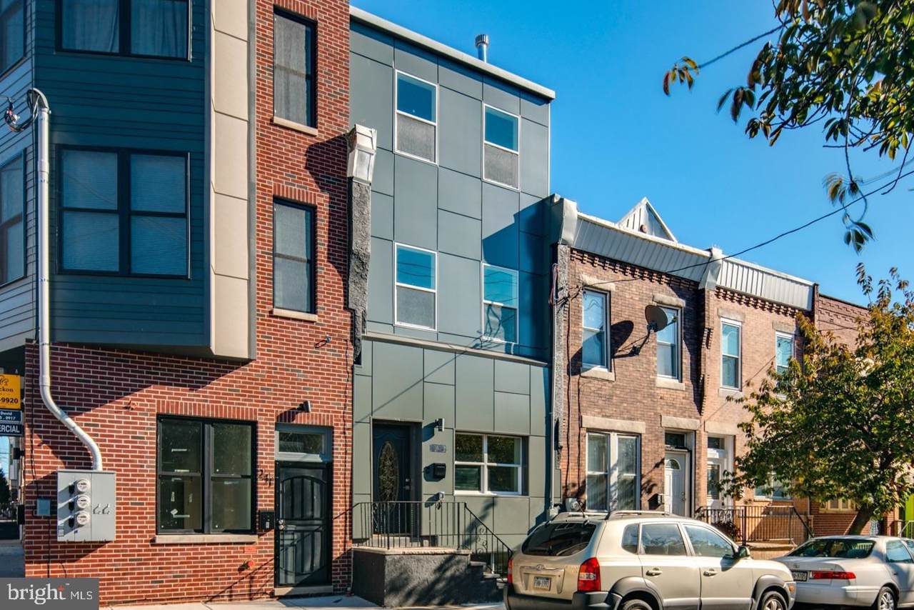 1243 24TH Street - Photo 1