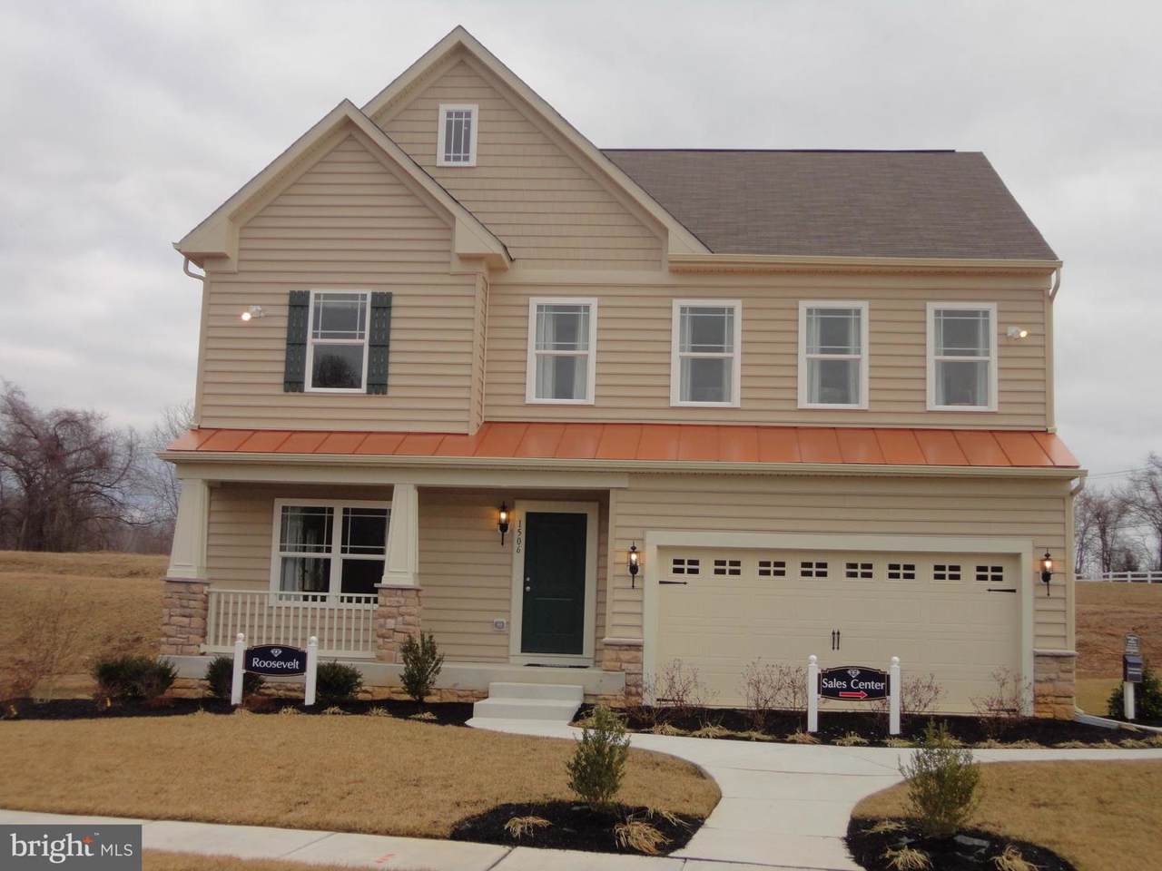 209 Derry Lane - Photo 1