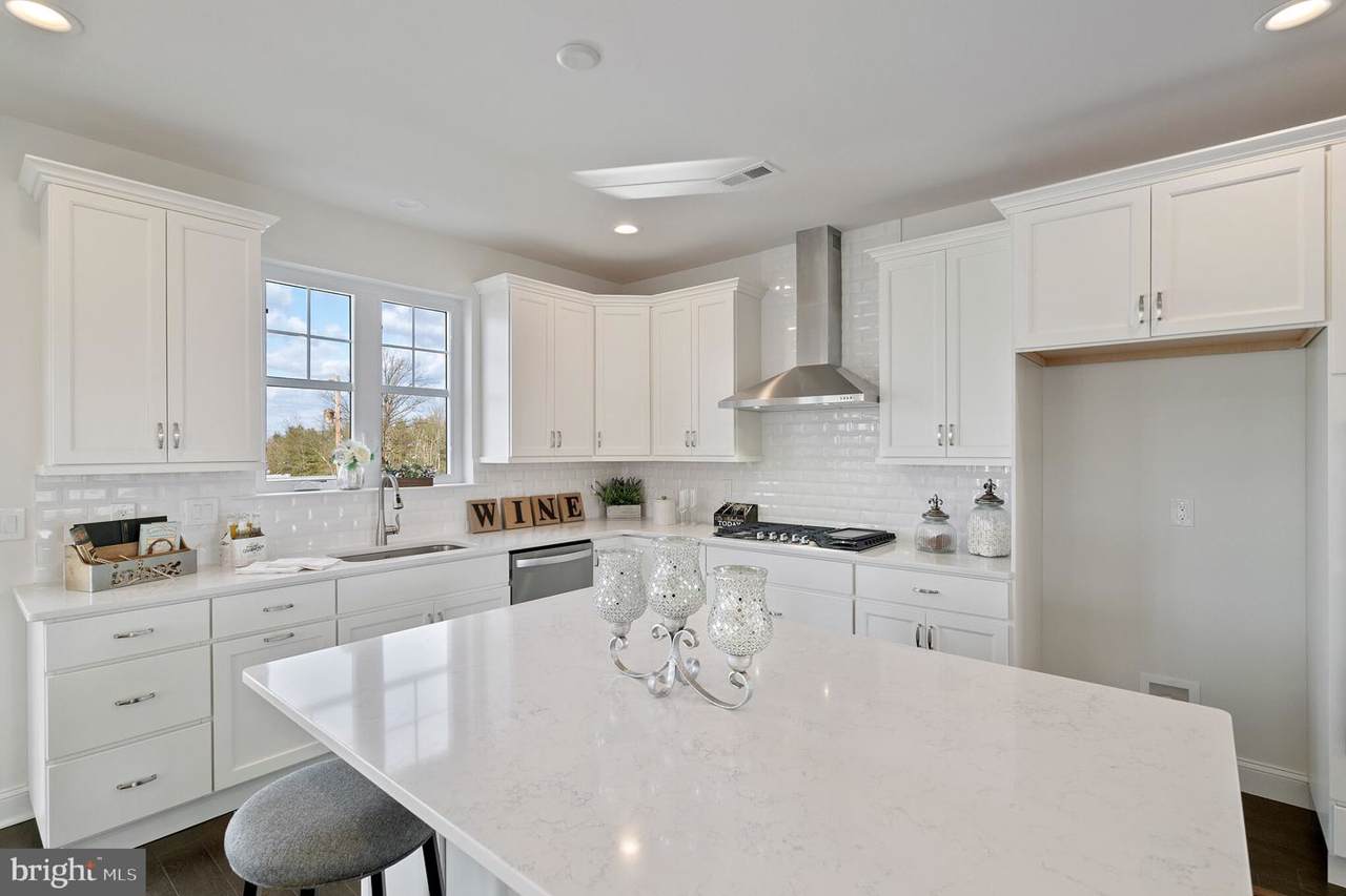 3808 Addison Court - Photo 1