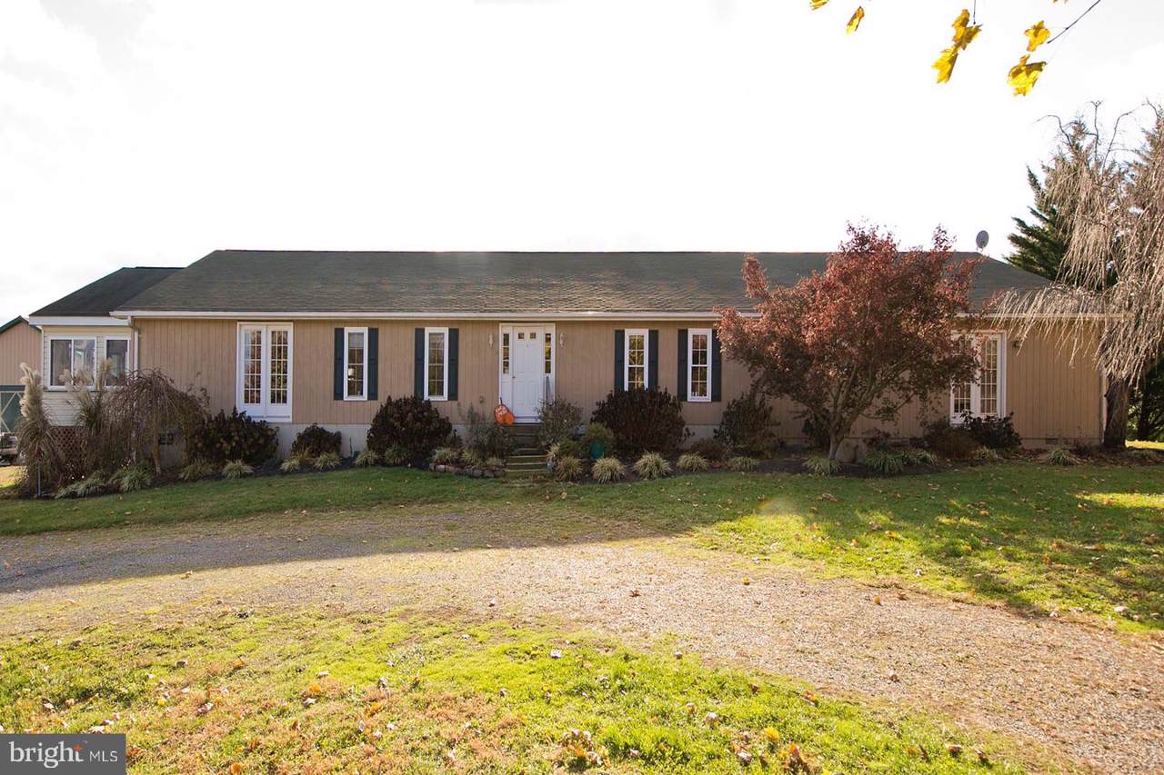 124 Cecil Lane - Photo 1