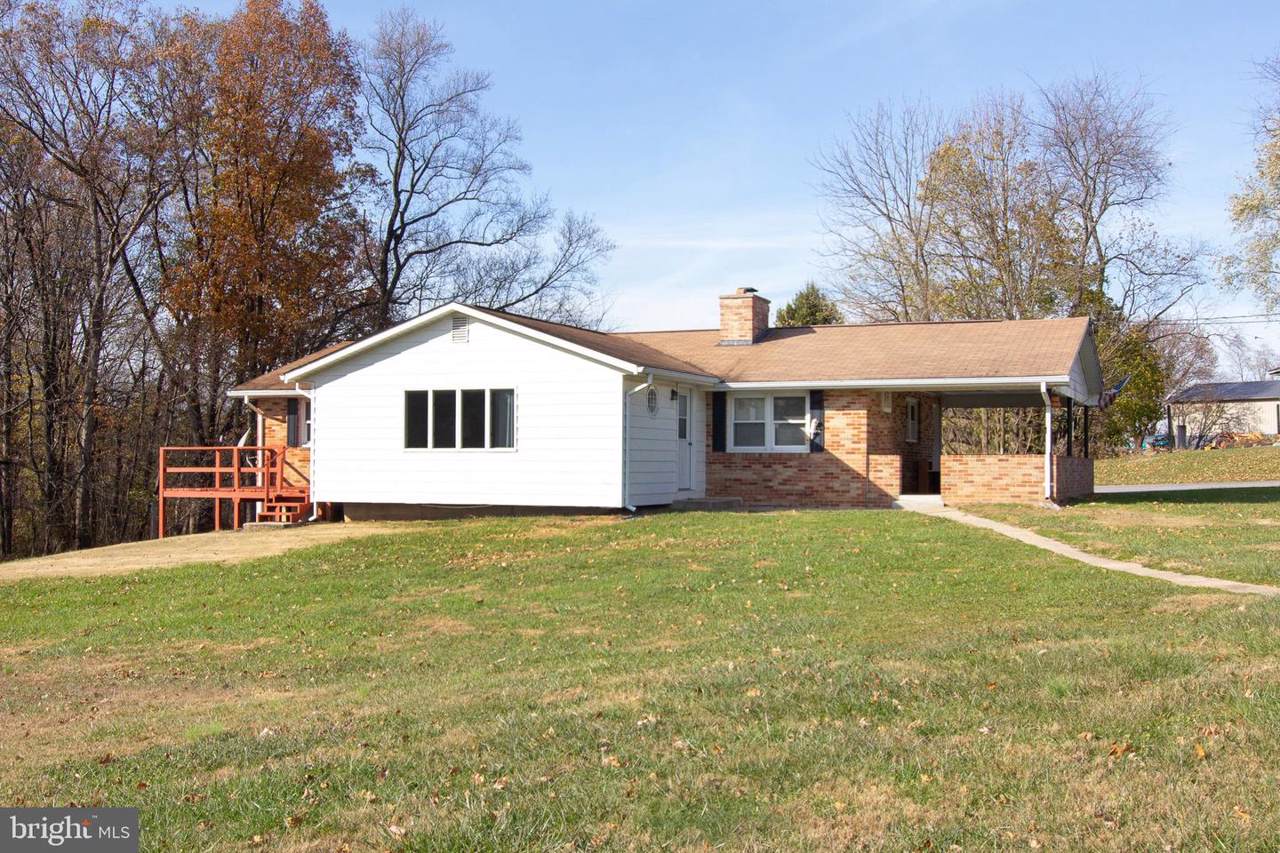 5850 Woodbine Road - Photo 1