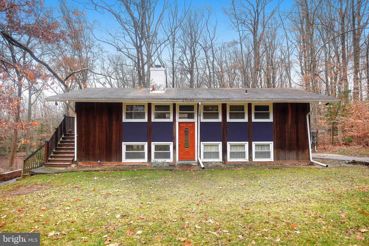 4205 Manorview Road - Photo 1