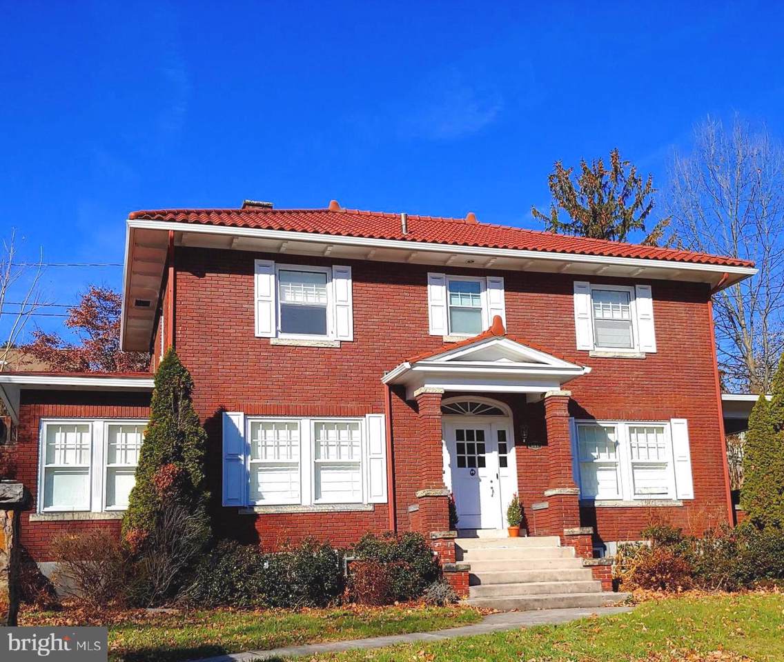 801 Buckingham Road - Photo 1