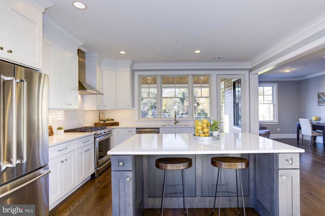 127 3RD Street - Photo 1