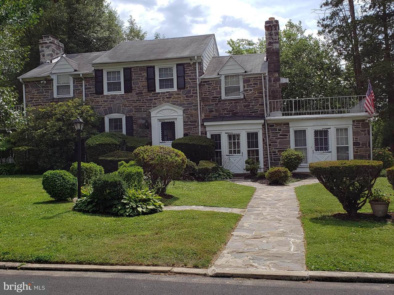 2 Meredith Road - Photo 1