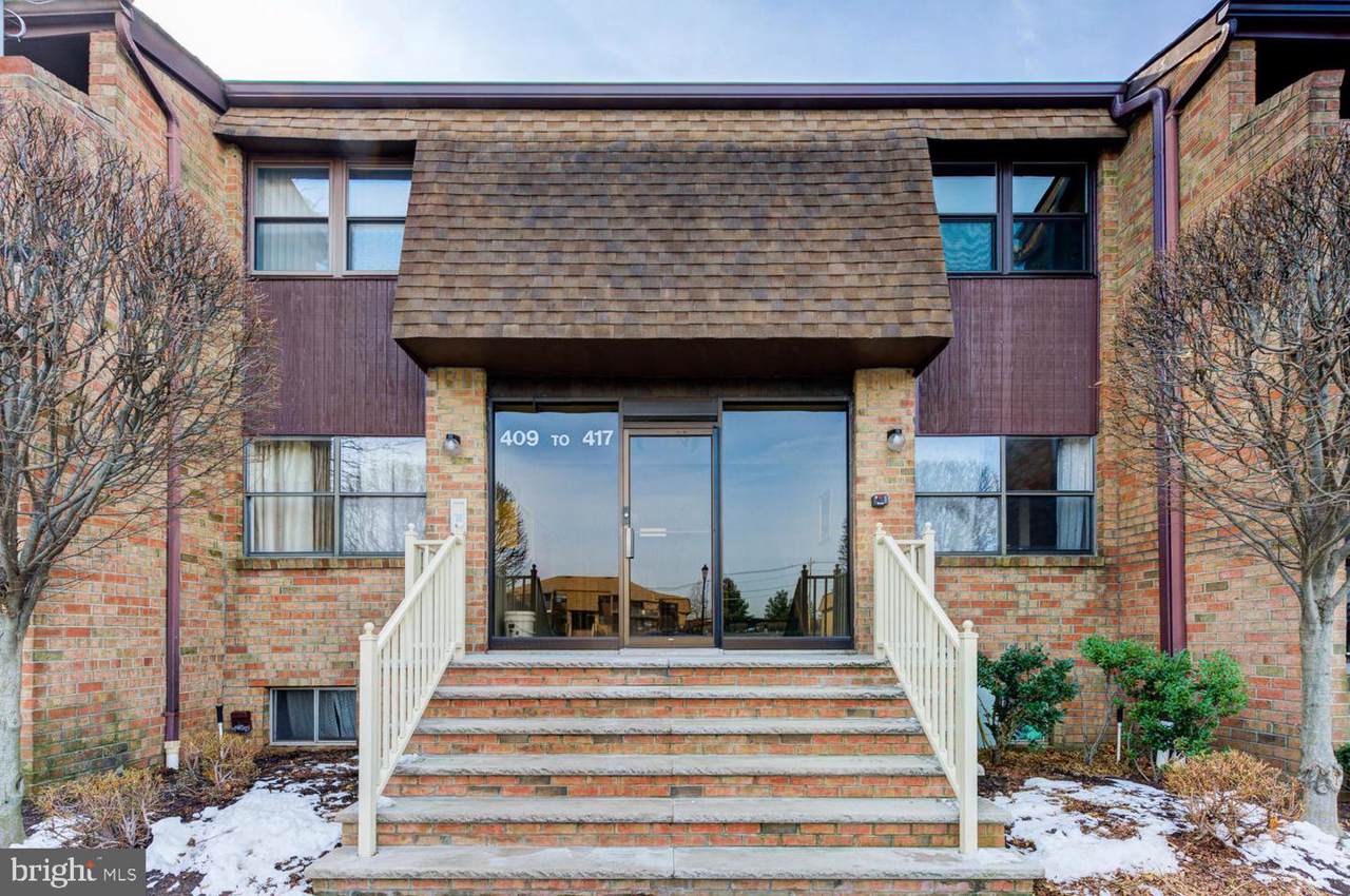 414 Sharon Garden Court - Photo 1