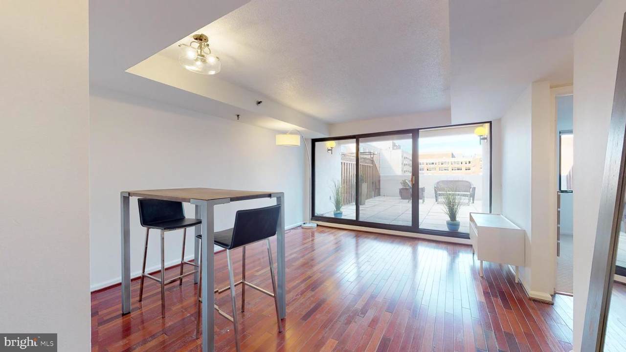 2311 M Street - Photo 1