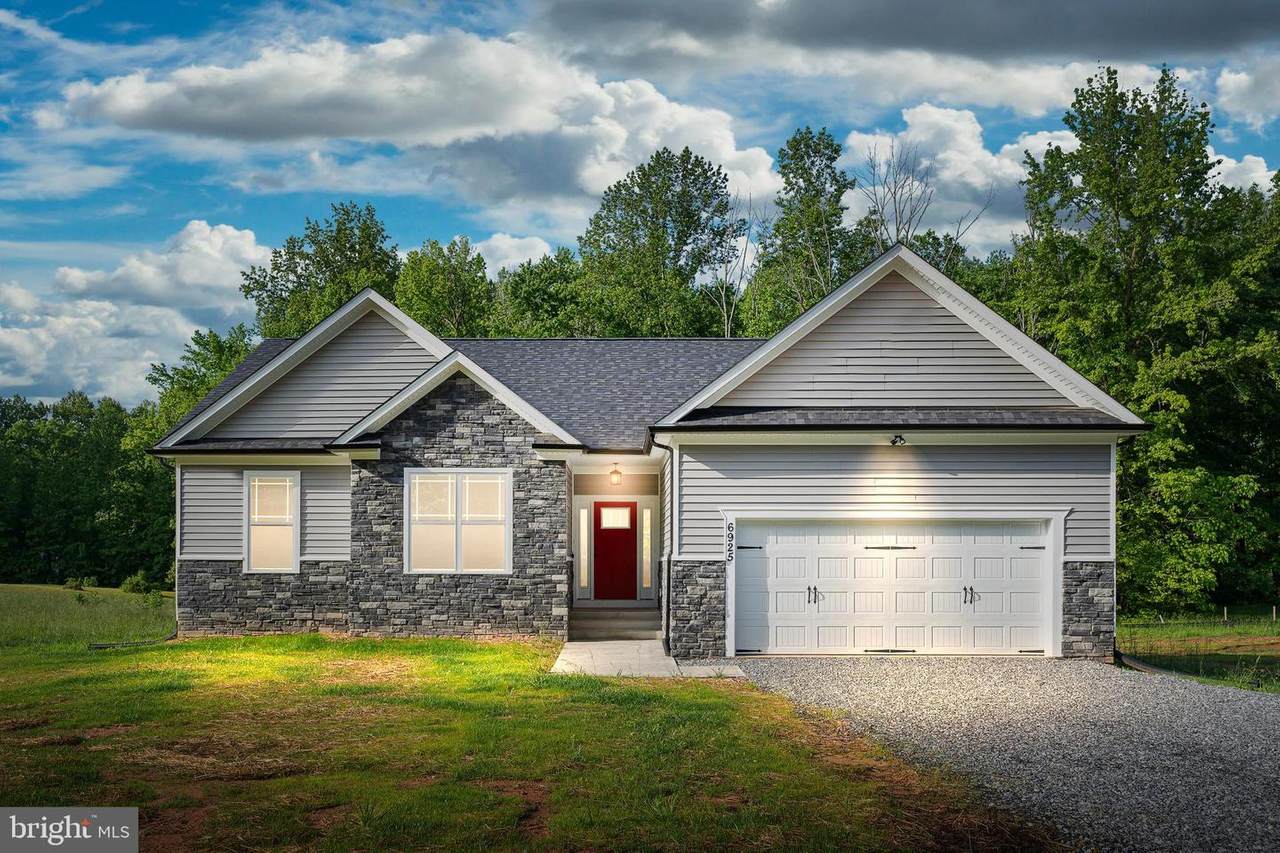 6925 Old Courthouse Road - Photo 1