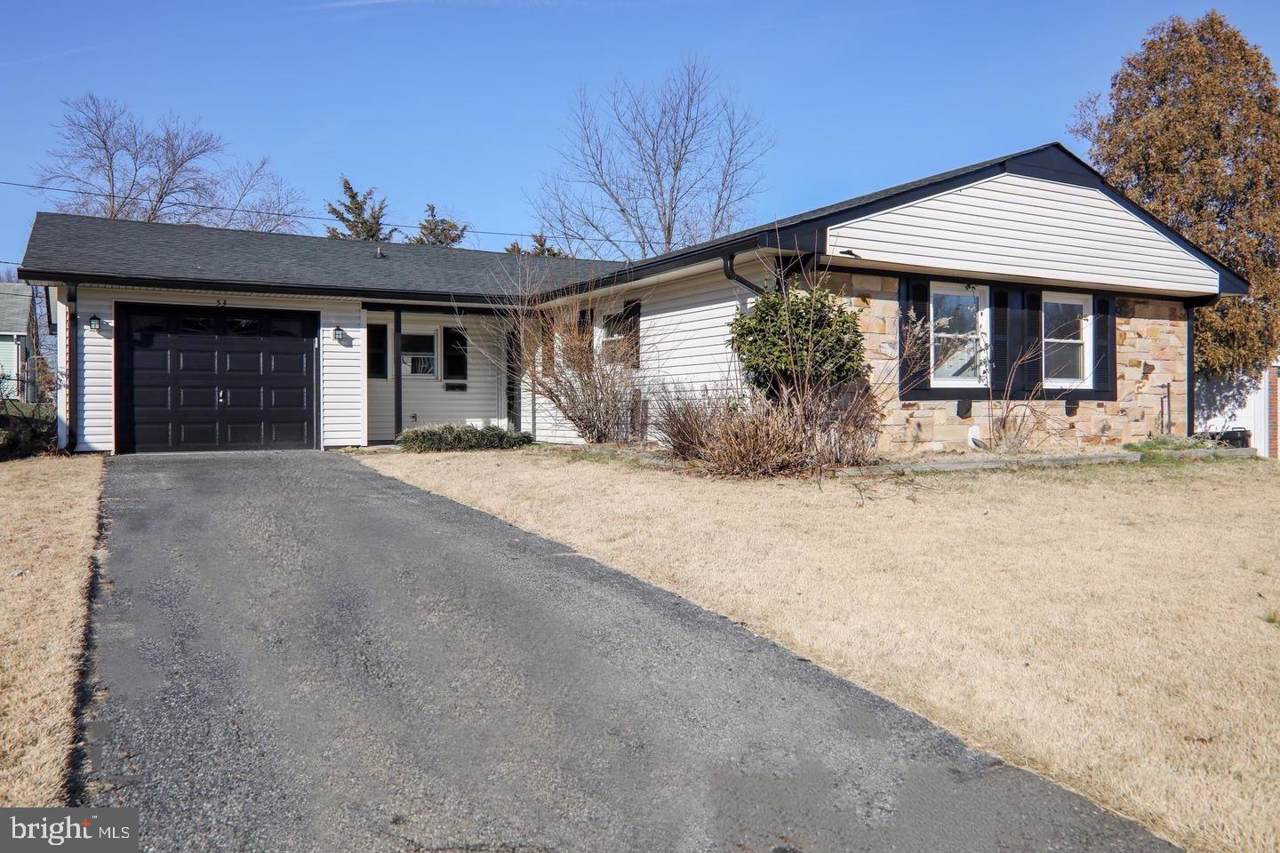 53 Grayson Circle - Photo 1