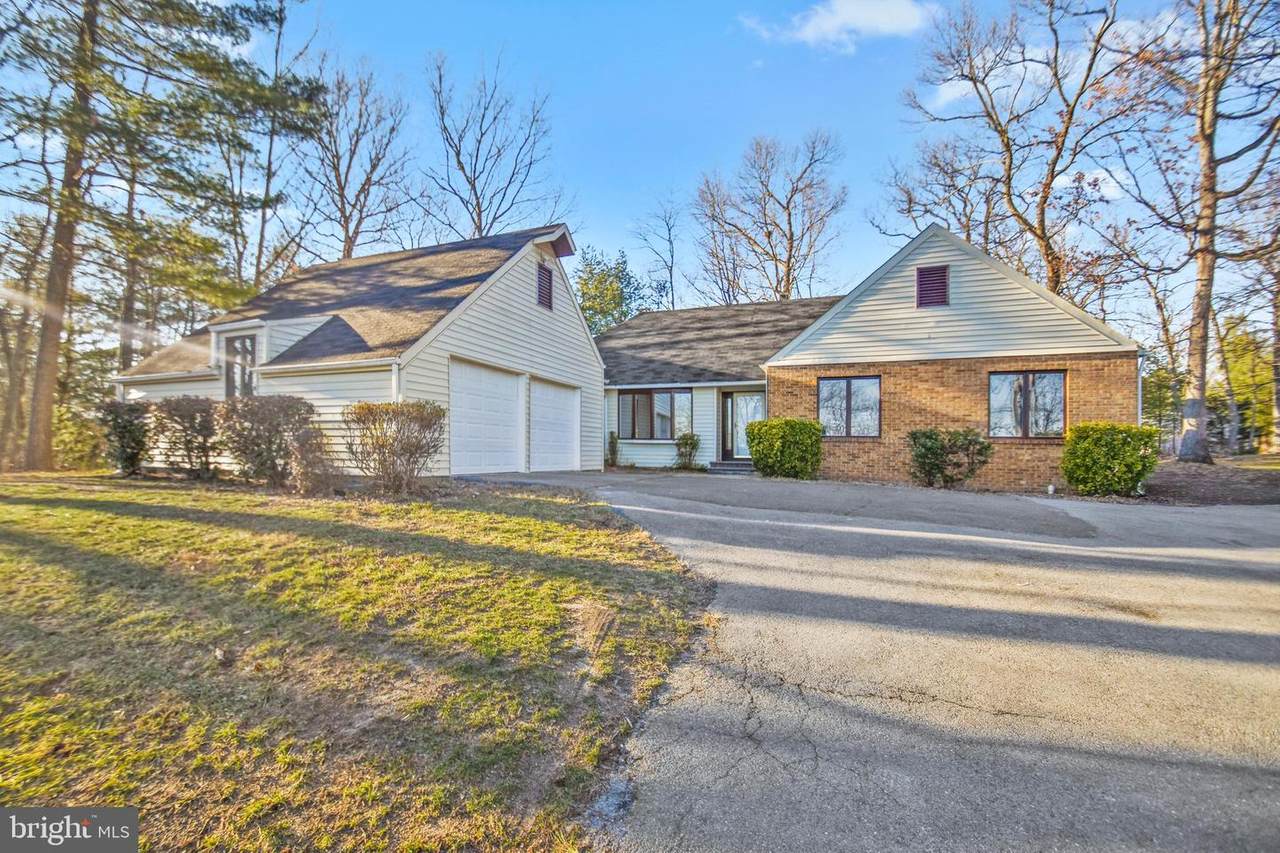 206 Fairway Circle - Photo 1