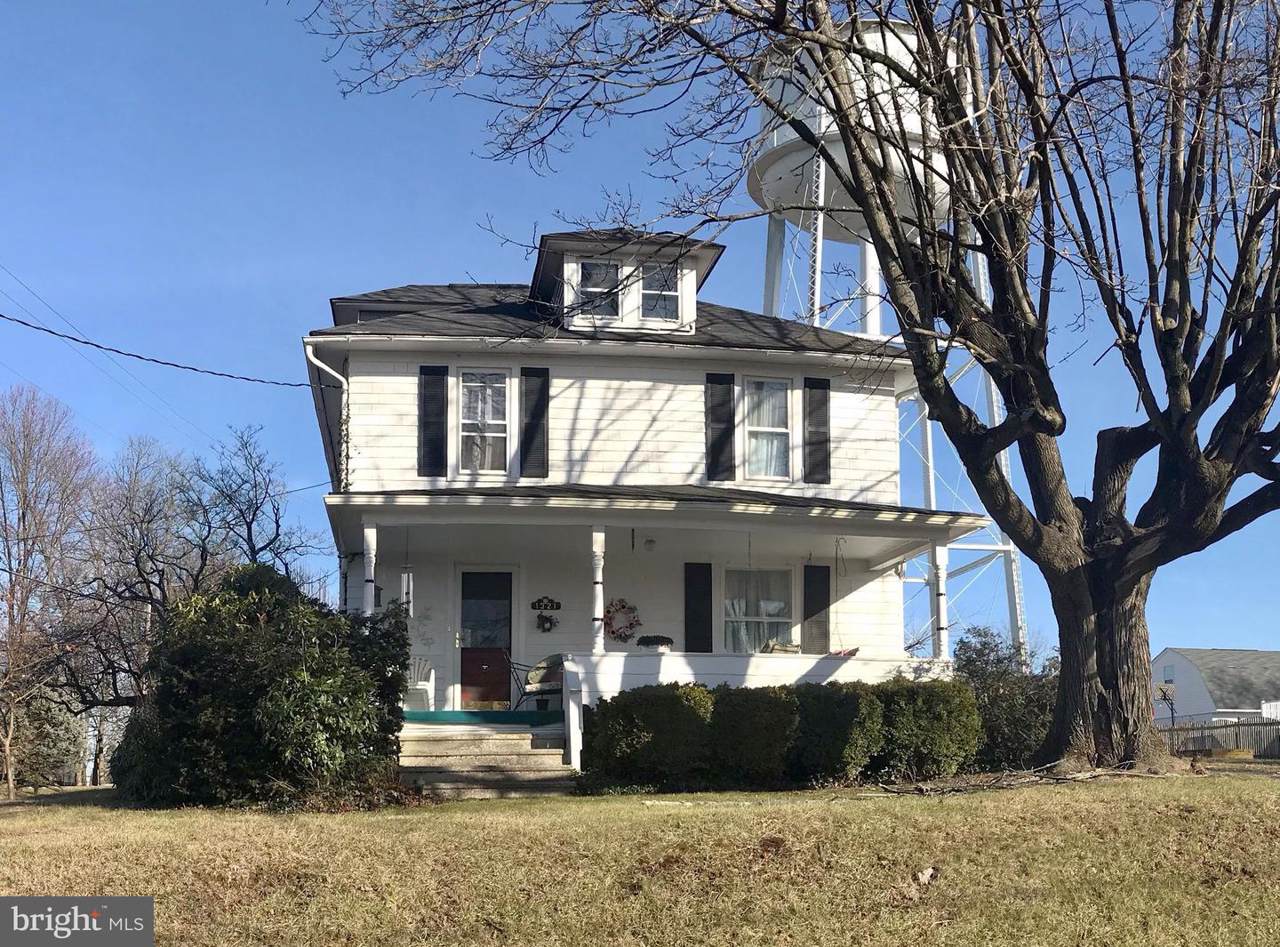 1321 Hillcrest Street - Photo 1