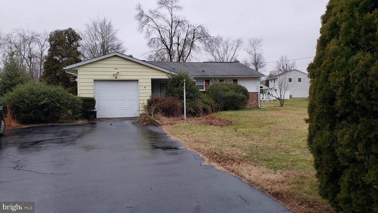 9 Heathwood Drive - Photo 1