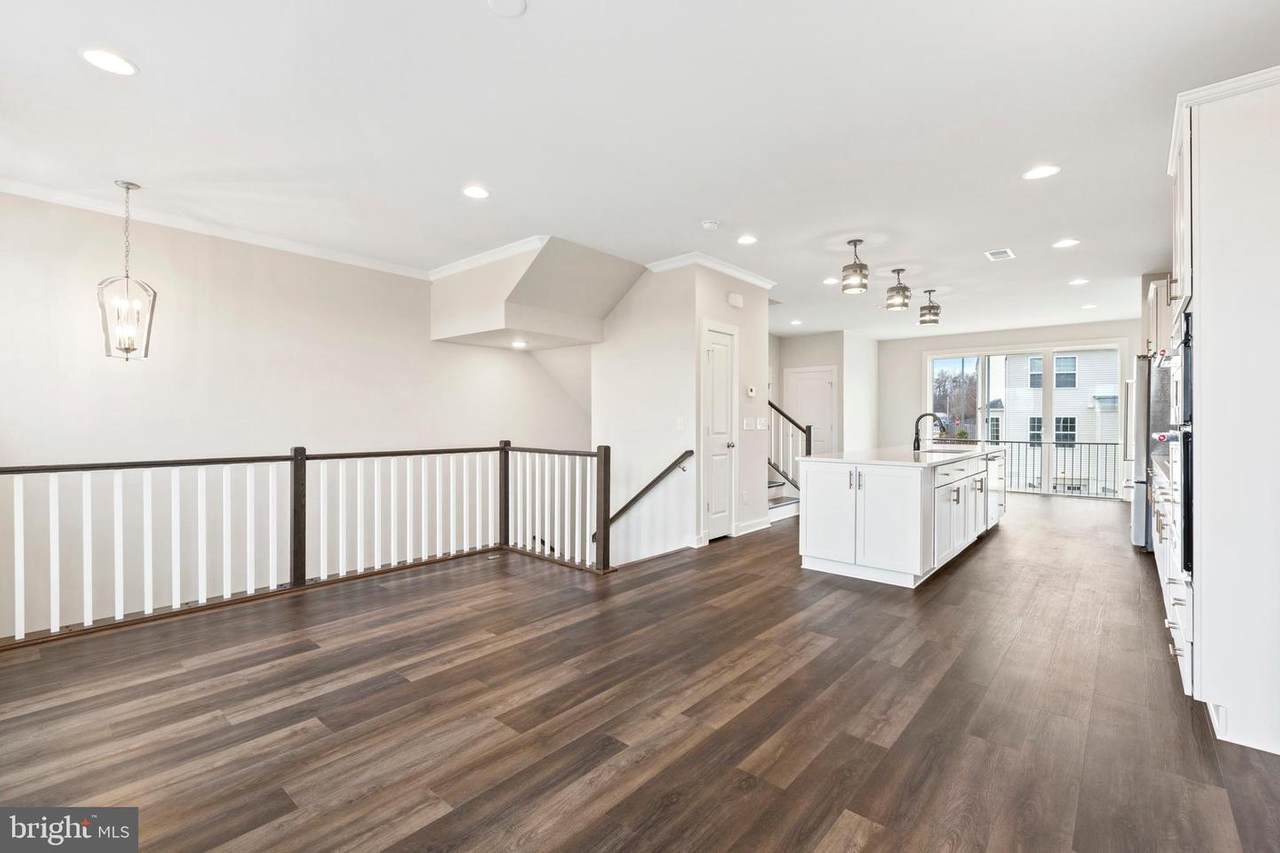 42411 Arcola Vista Terrace - Photo 1
