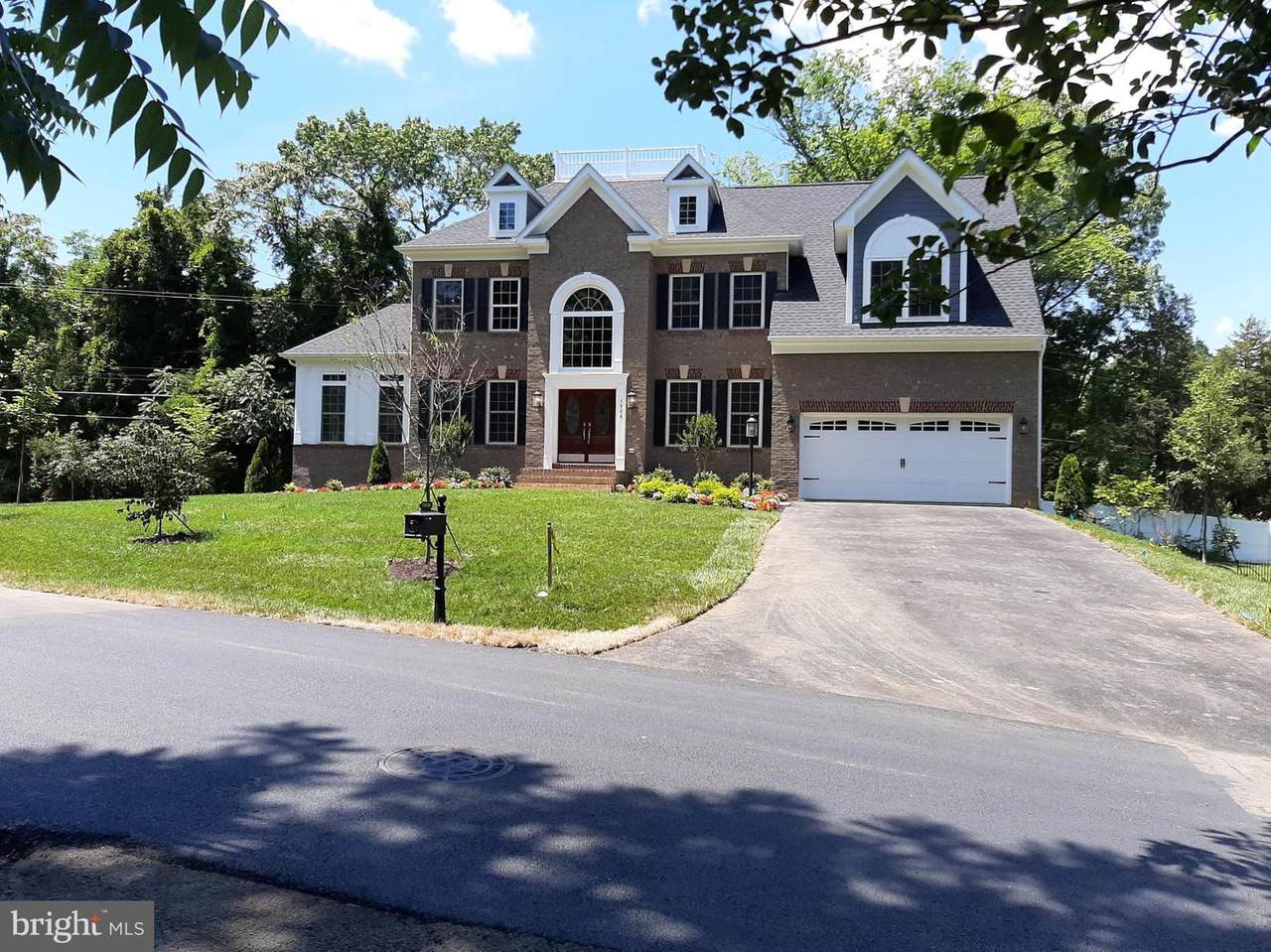 7906 Kent Road - Photo 1