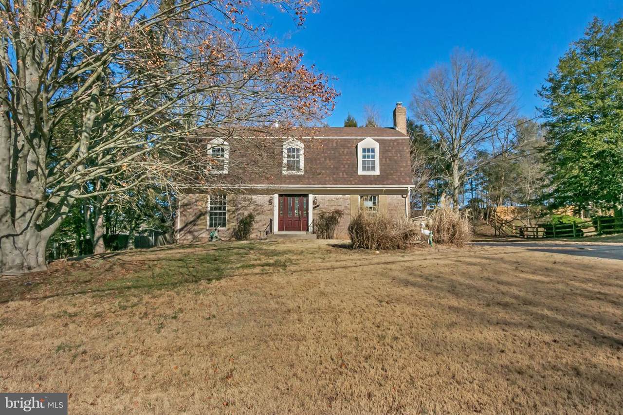 517 Whitingham Drive - Photo 1