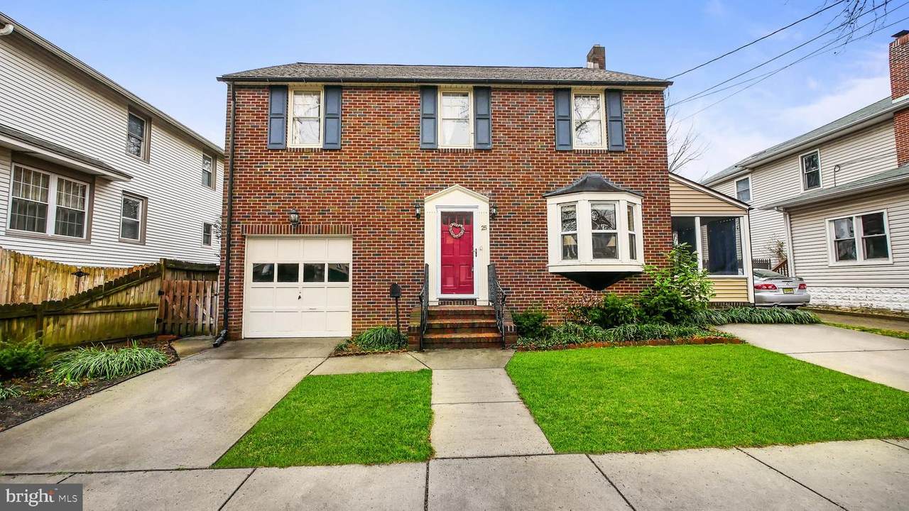25 Wayne Terrace - Photo 1