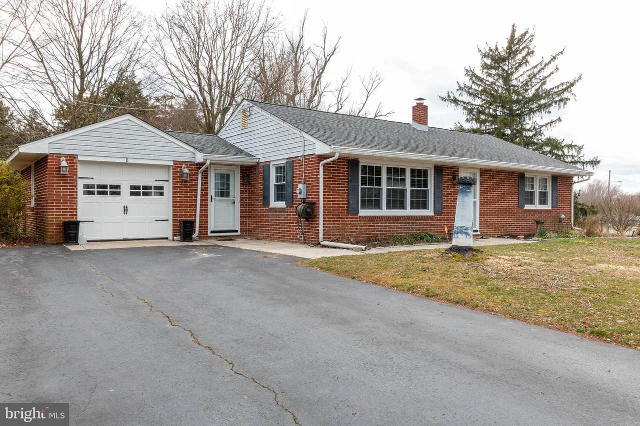 8 Parvin Road - Photo 1