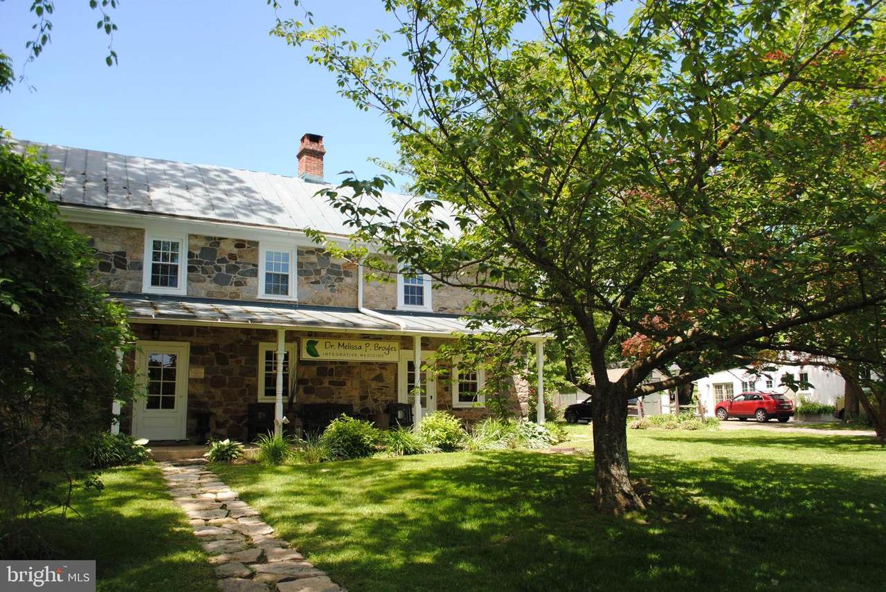 373 Glen Mills Road - Photo 1