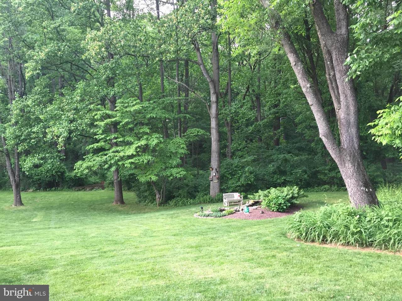 9 Crimson Drive - Photo 1
