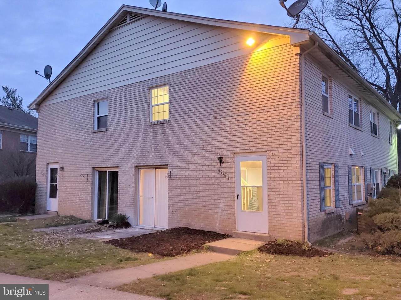 9546 Hagel Circle - Photo 1