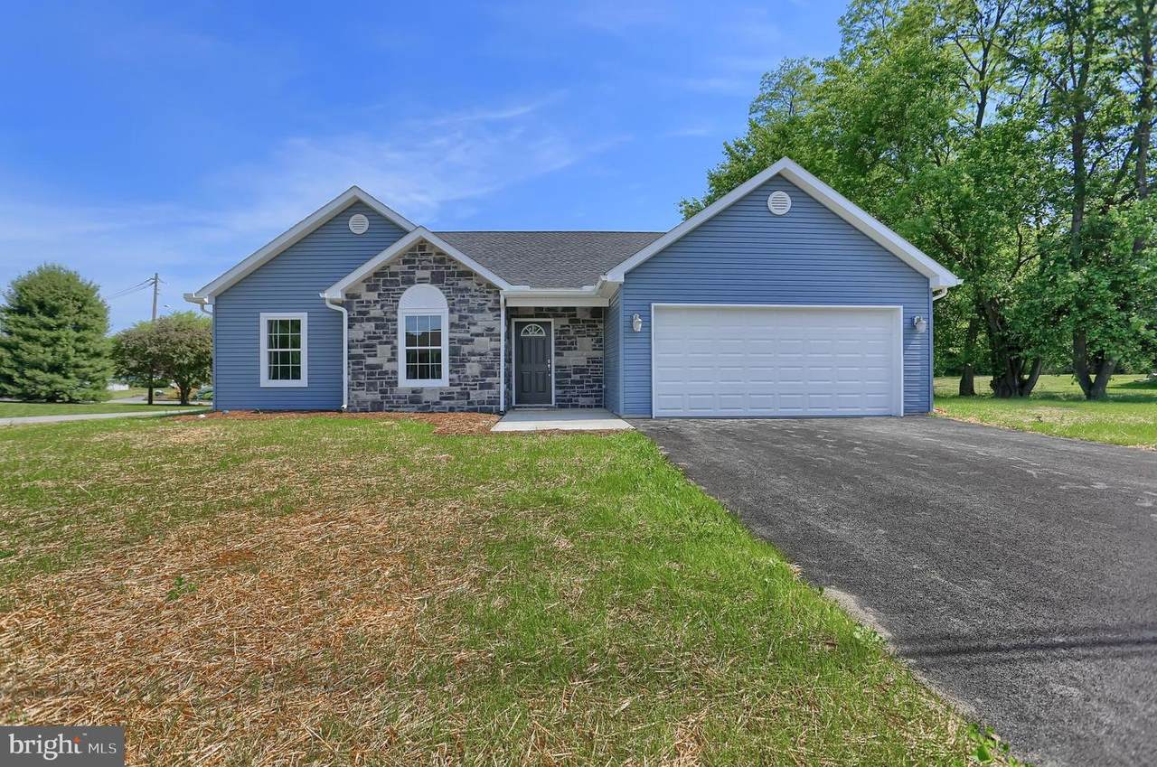 27 Aspen Drive - Photo 1