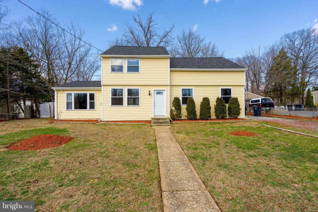 8600 Lantern Lane - Photo 1