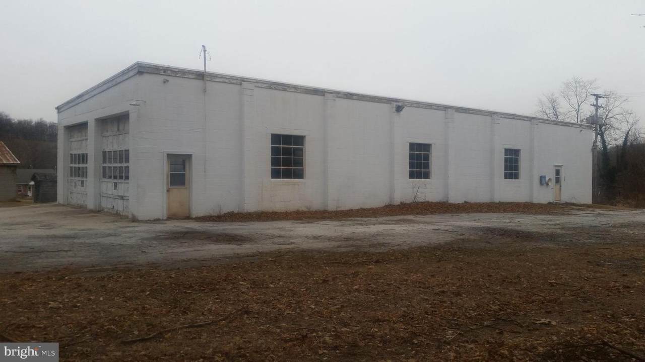 20 Reliance Drive - Photo 1