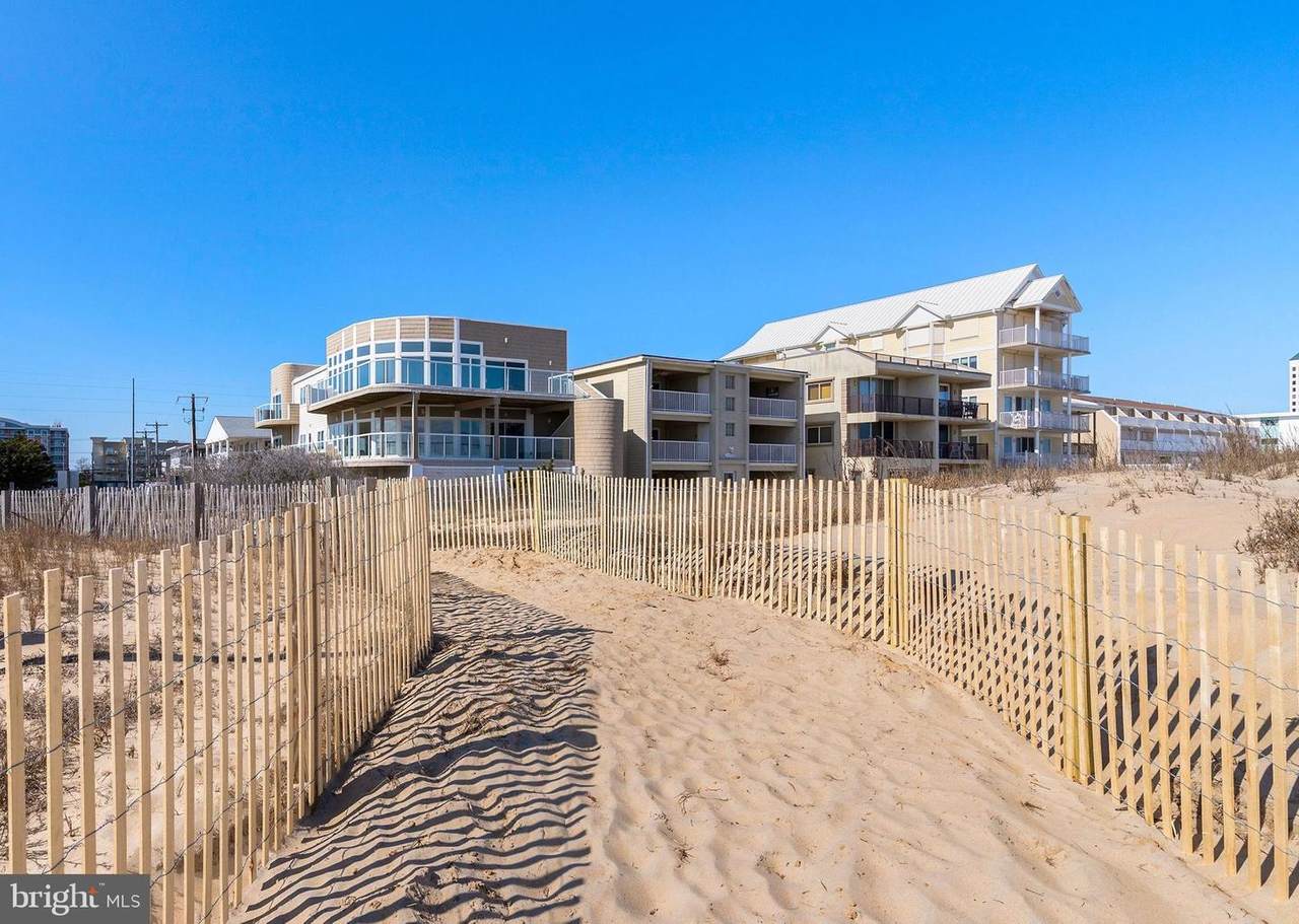 4301 Atlantic Avenue - Photo 1