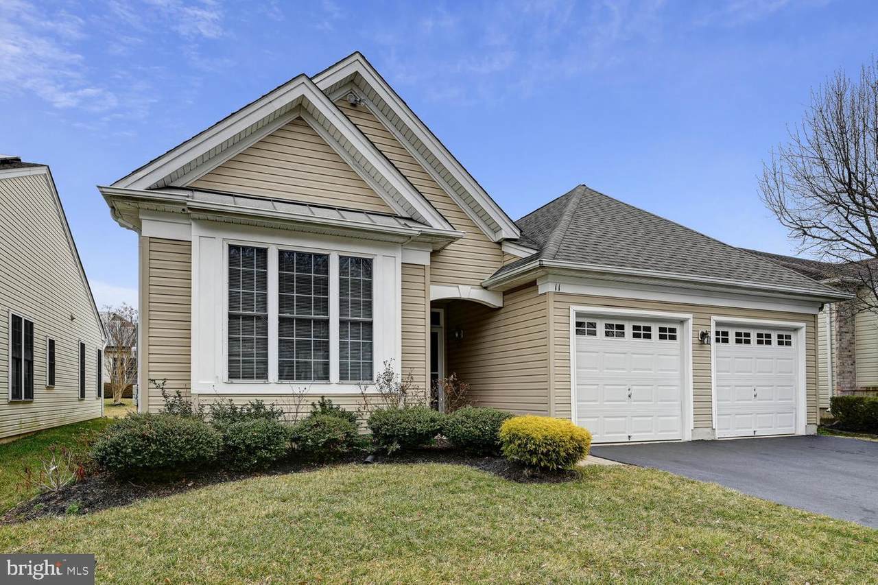11 Galileo Drive - Photo 1
