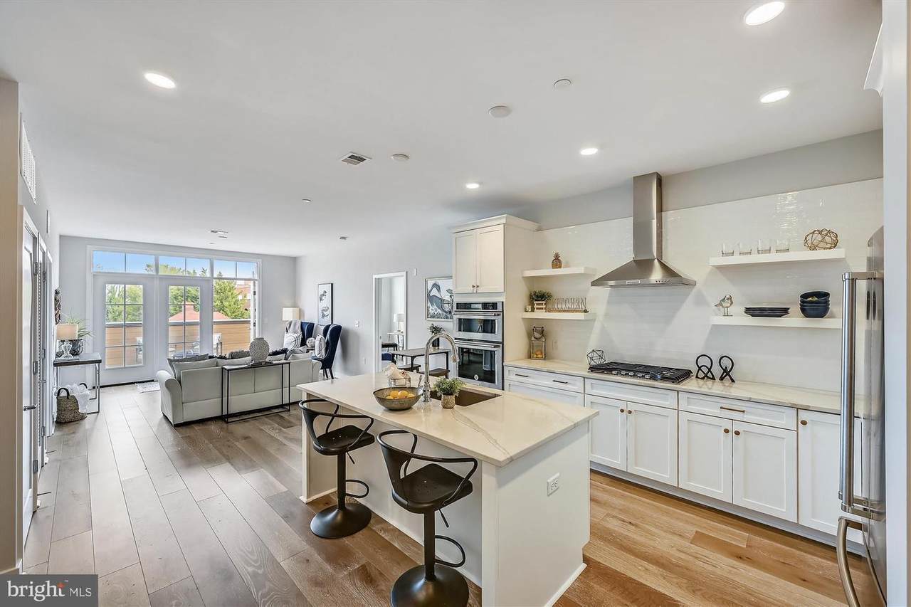 141 West Street - Photo 1