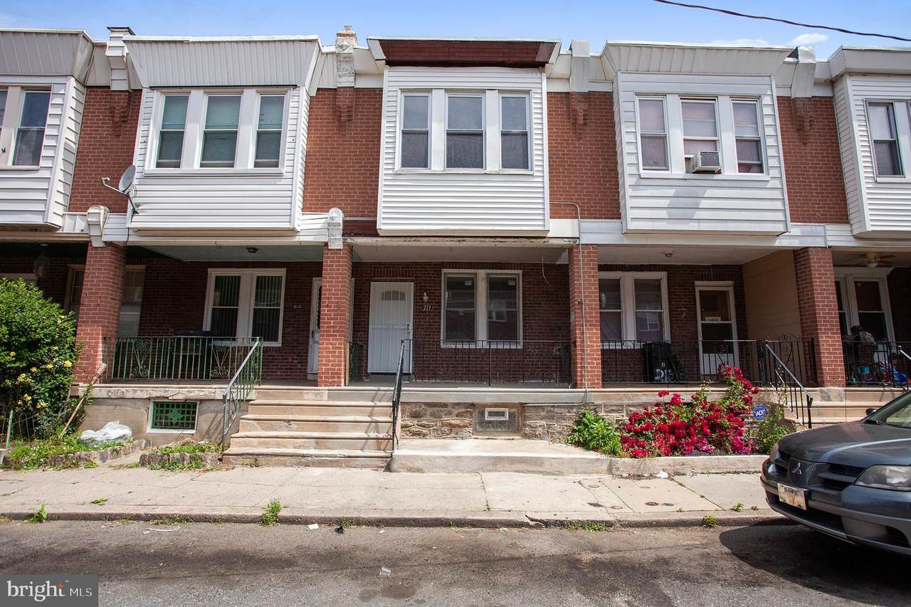 211 Furley Street - Photo 1
