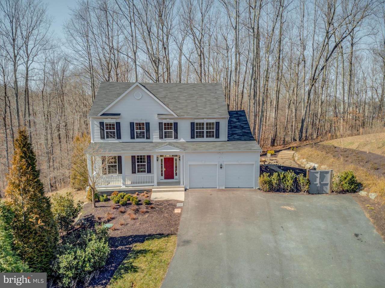 850 Slade Drive - Photo 1