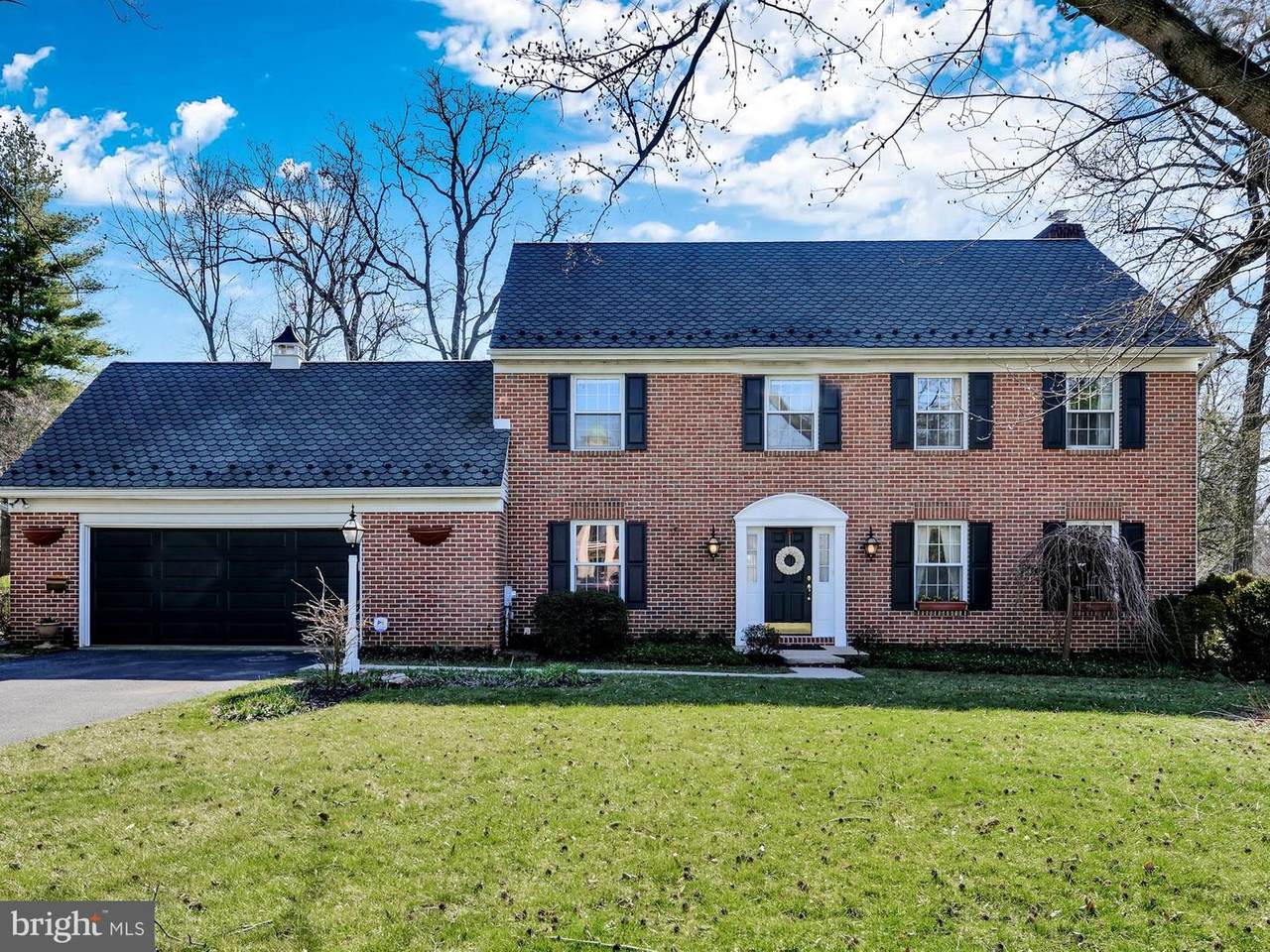 135 School Lane - Photo 1