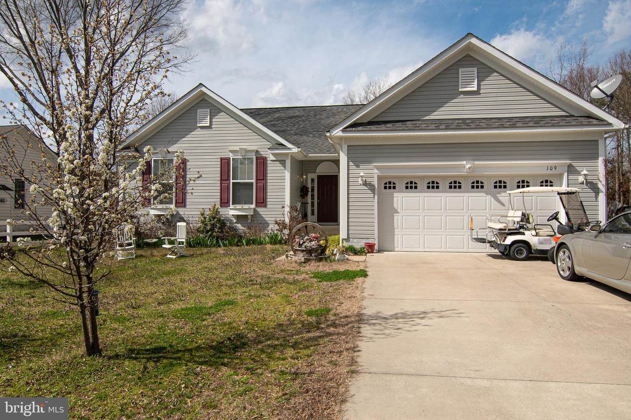 109 Dogwood Avenue - Photo 1