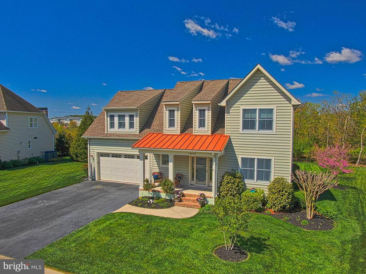 16859 Hunters Run - Photo 1
