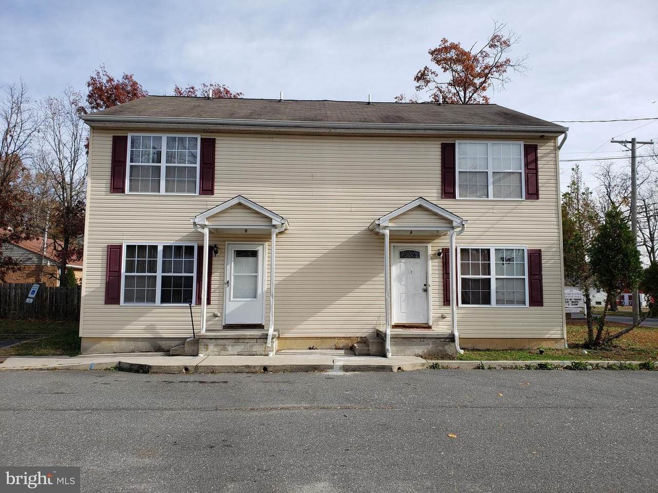 125 Earl Avenue - Photo 1