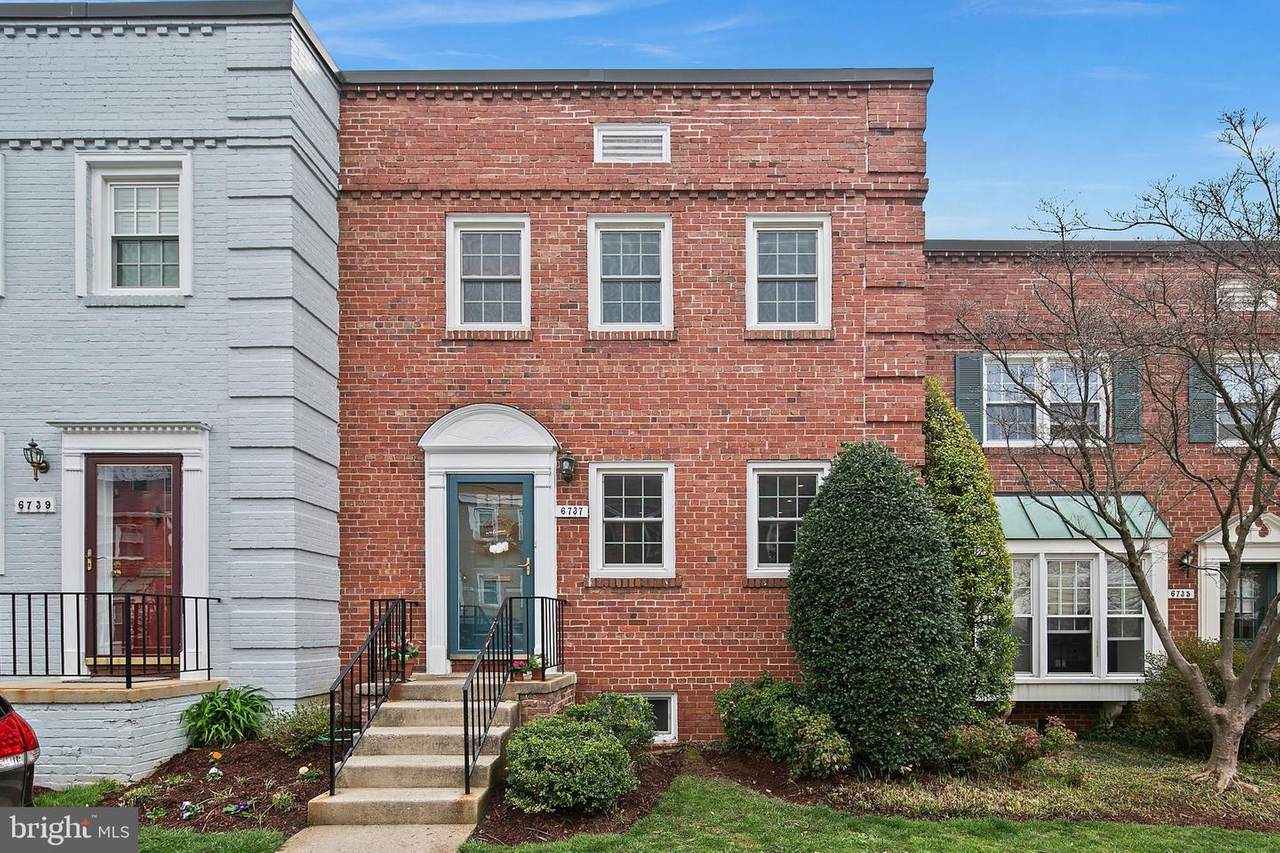 6737 Kenwood Forest Lane - Photo 1