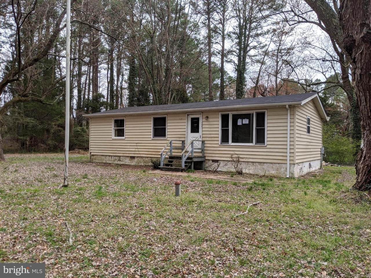 321 Mcmichaels Drive - Photo 1