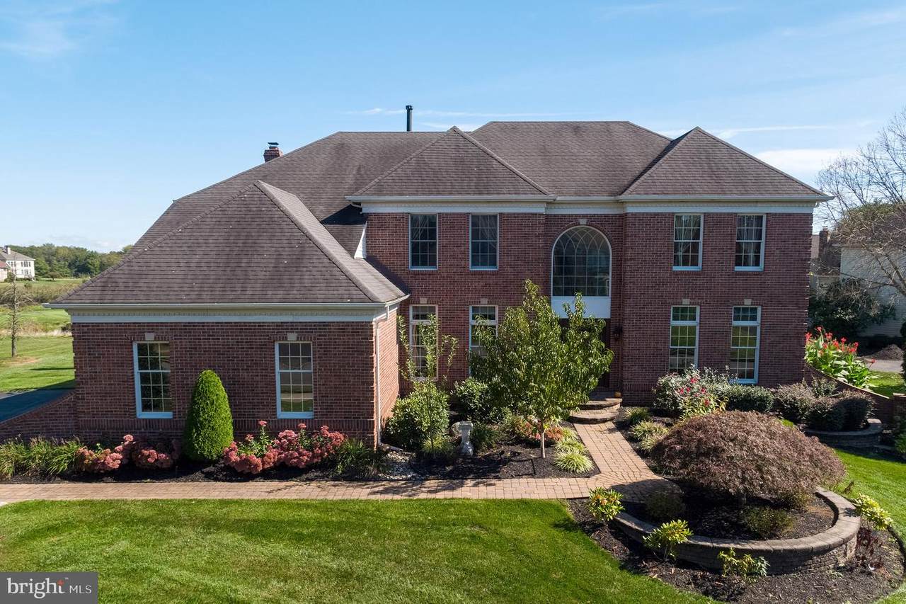 129 Country Club Drive - Photo 1