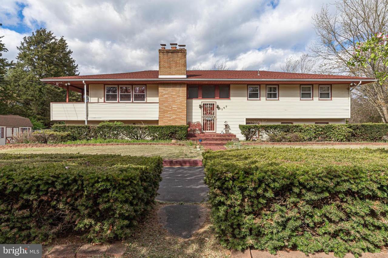 369 River Road - Photo 1