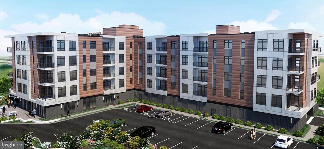 575 Goddard Boulevard - Photo 1